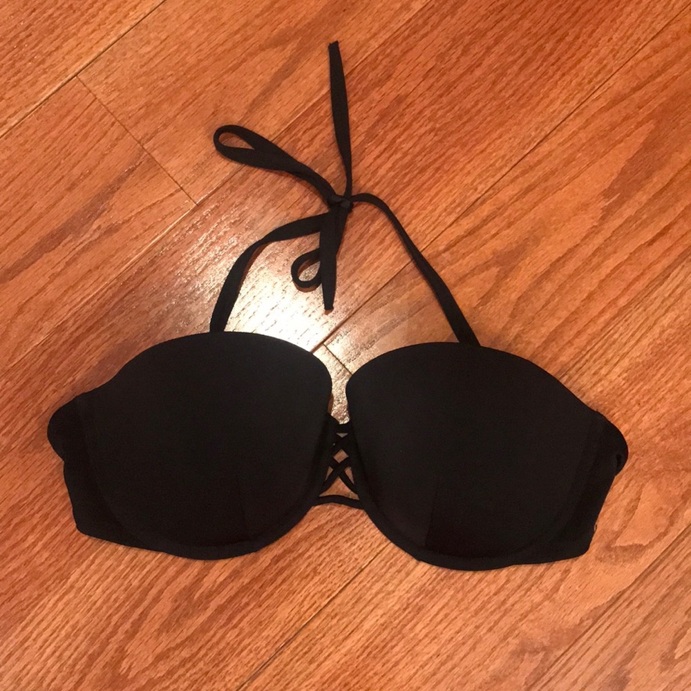 Victoria’s Secret swimsuit top